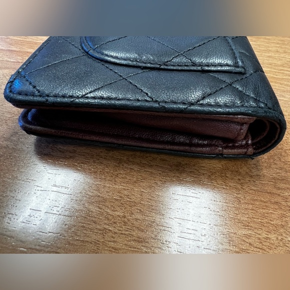 Chanel long lambskin wallet - Picture 8 of 14